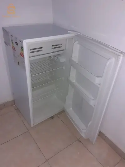 3andi frigidaire maxibare toutes neuf à vendre