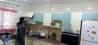 المطابخ العصرية الألمنيوم