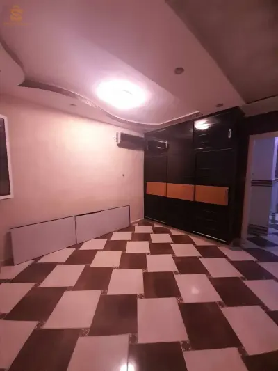 حي 916عمارة c1 باب18 الطابق الرابع