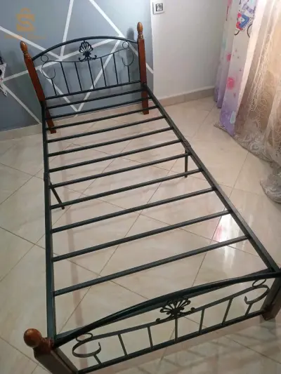 سرير
