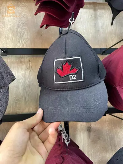 Kaskita CALVIN KLEIN 2 ere choix ????????
