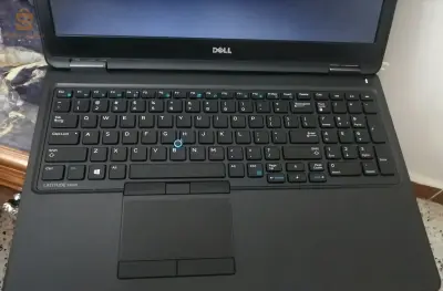 Pc dell latitude 5550 i5 5th