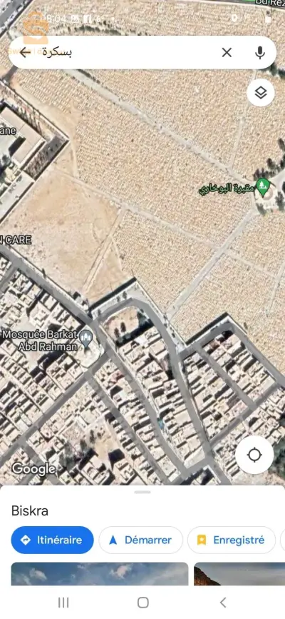قطعة أرض خلف مقبرة البخاري مقابل مسجد بركات عبد الرحمان
