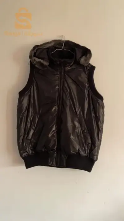 vest 🌧🧥😻