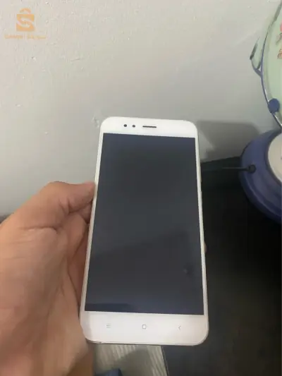 téléphone xiaomi MI A1 prix négociable