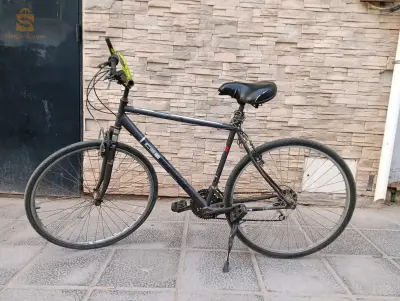 vélo 28 pouces kbira w n9ia