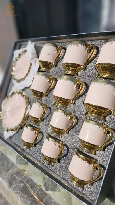 SÉRVICE A CAFFE DE LUX