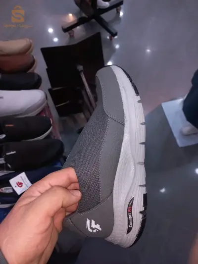 حذاء طبي