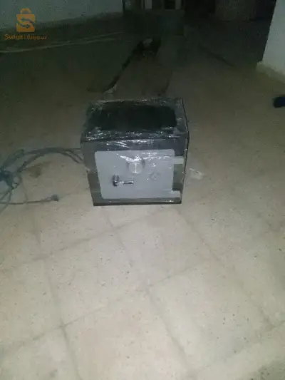 صندوق حديد