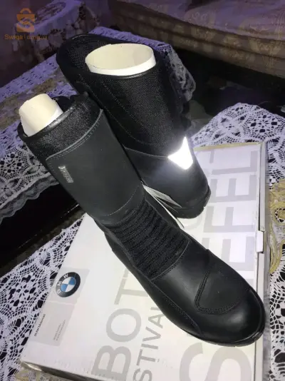 حذاء أصلي مخصص لركوب درجات النارية من نوع bmw