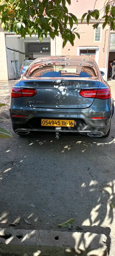 mercedes-Glc marche 149