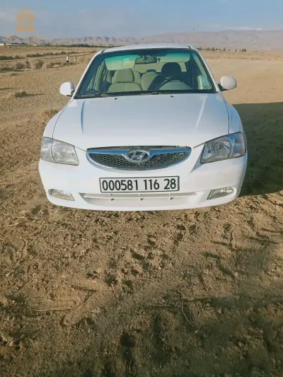 سيارة للبيع فيها المعاود رقم الهاتف 0665616217