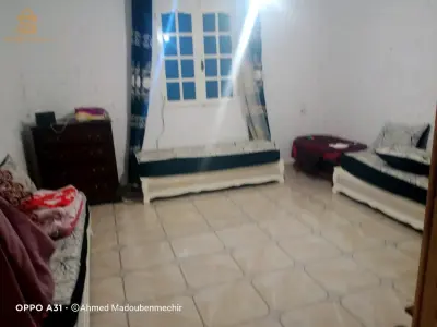 بيت للبيع