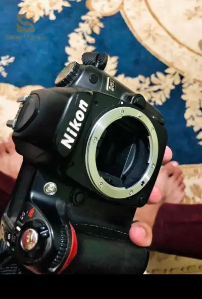 Nikond80 boitier فيها غير فوطو مافيهاش فيديو
