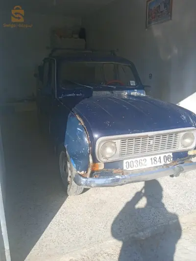 Renault 4