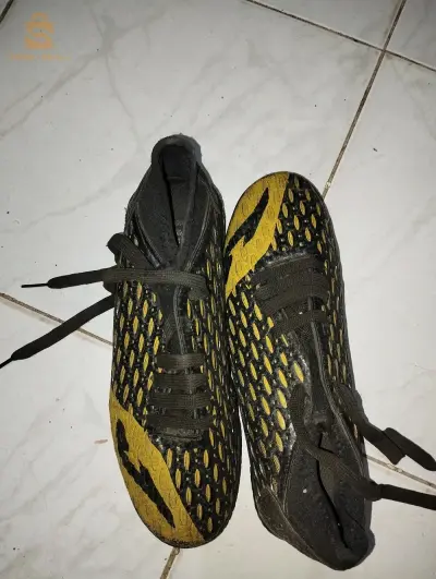 حذاء كرة قدم
