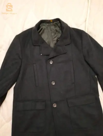 manteau homme mi long original marque Enrico covri