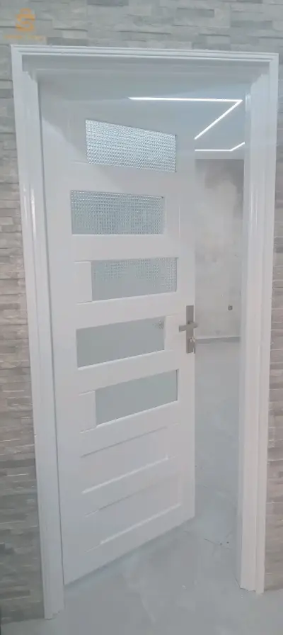 صباغة الابواب