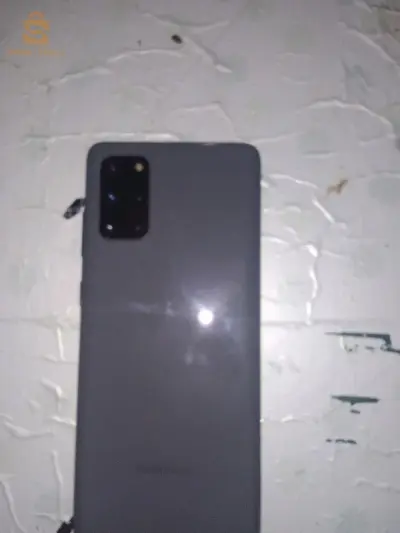 samsung s20+ gris
