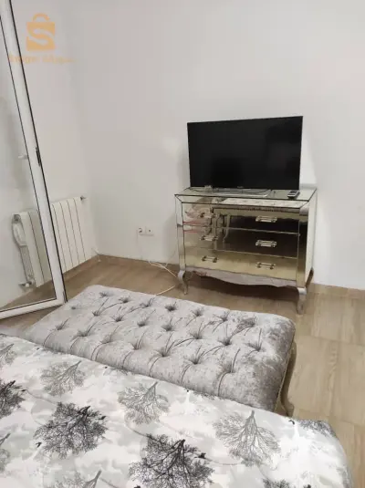 loue magnifique triplex possibilité de louer par. mois minimum 02 mois