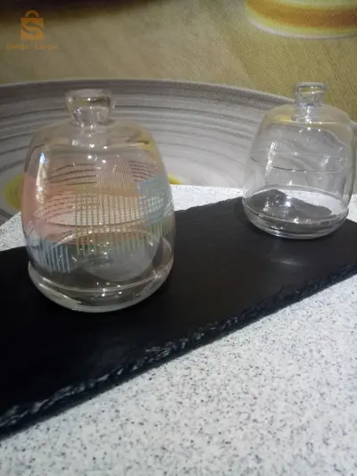 cloche en verres un presentoire pour vos confisserie