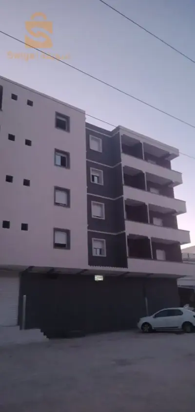 السكن في موقع ممتاز