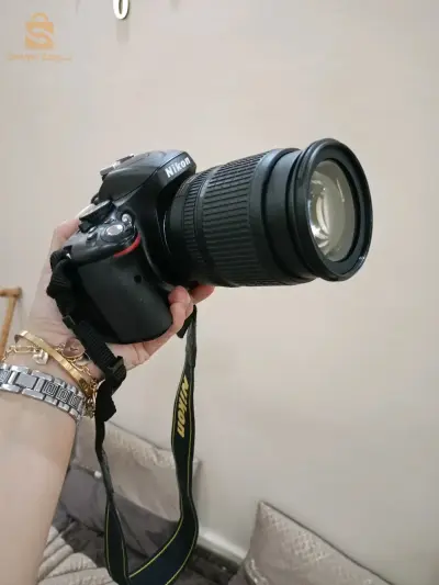 للبيع نيكون d5100