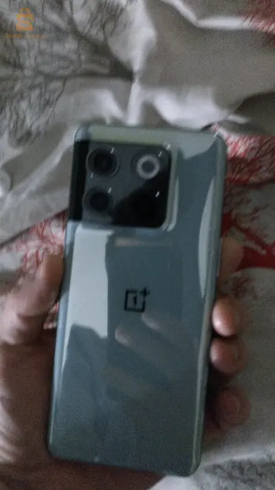 téléphone oneplus 10t