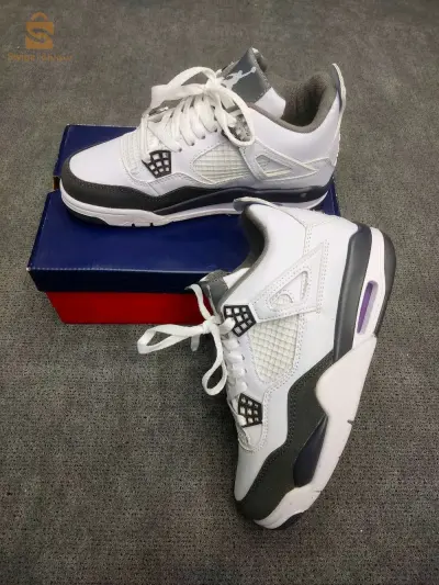 Jordan 4