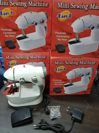 ماكنة الخياطة المتنقلة Mini Sewing Machine