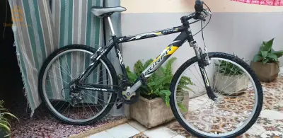 VTT venu de l'Espagne tres solide
0770370763
https://www.instagram.com/samir_mokhtar16?igsh=bXNnZzY4NmZtMGpj