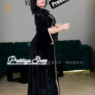 ✅دائما مع الأناقة  التي تبرز جمالك ❤تمتعي سيدتي و كوني ملكة في مناسباتك👑معا
👑قفطان___شيك❣
⚜️تيسي:قطيفة روايال450غ✅
⚜️لي طاي:L.xl.xxl
⚜️الألوان متوفر الى في أسواد✅
⚜التوصيل متوفر 58 ولاية الدفع عند الاستلام✅
⚜️للمزيد من المعلومات تواصل معنا عبر مسنجر👇او 
 الهاتف
رقم الهاتف ☎️[0552331830]
❤مرحبا بكم نحن في الخدمة لطلب او الاستفسار يرجى التواصل مععنا❤