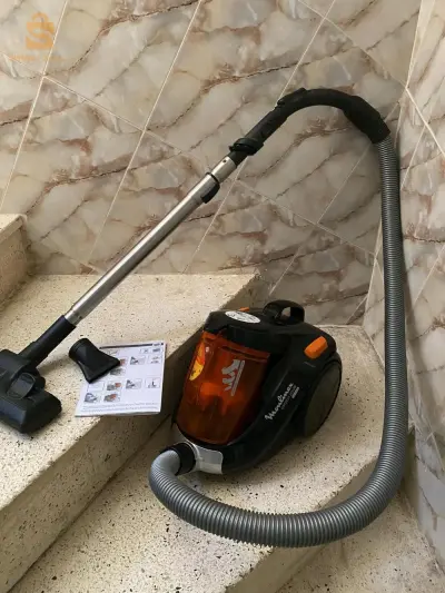 مكنسة كهربائية للبيع