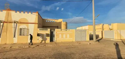 للبيع