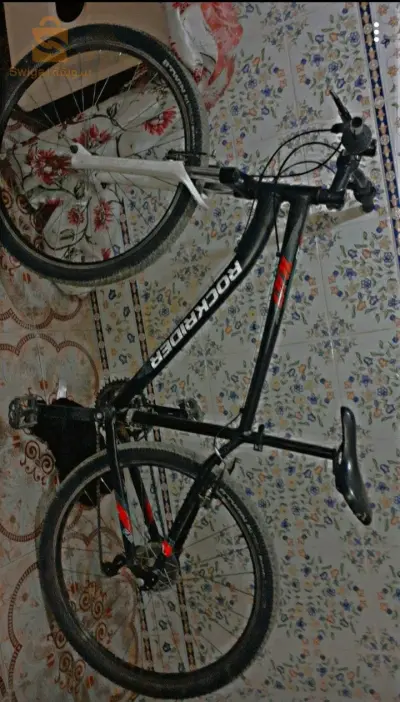 ROCKEIDER/ST100
