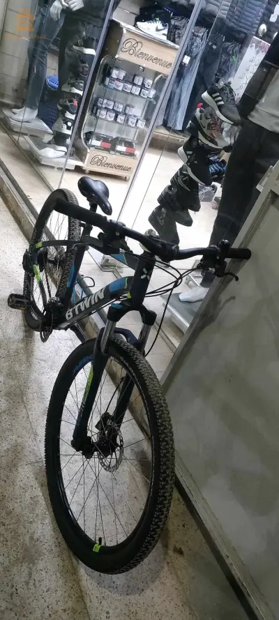 BTWIN Rockrider 520.  27.5
