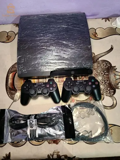 ps3 slim 320gb flaché avec 2 manett sans file