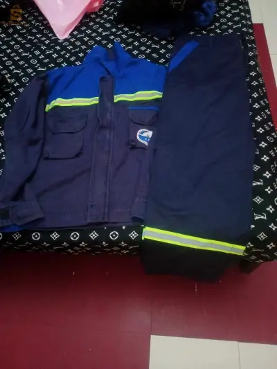 tenue de travaille