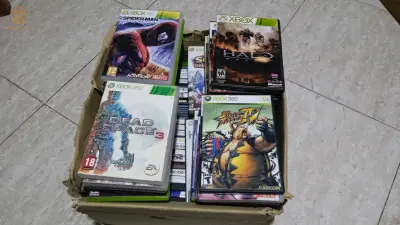Plus que 100 cd Xbox 360 avendre
بيع سيديات اكسبوكس 360 في حالة جديدة
