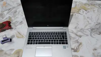 hp i5 8 em geniration