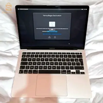 ✨ À Vendre: MacBook Air (M1, 2020) - Modèle A2337 - Excellente Occasion! ✨☎ 0️⃣7️⃣7️⃣7️⃣0️⃣2️⃣1️⃣0️⃣2️⃣3️⃣