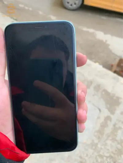 iPhone 11