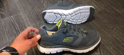 skechers original