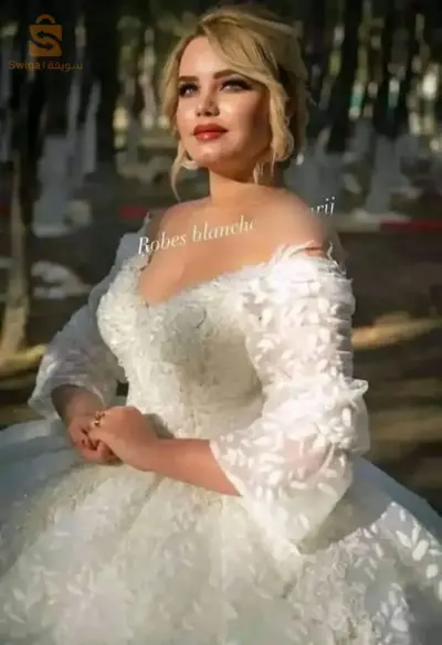 تفريغ محل لي غوب كل ب 2 ملاين و 500 نضاف بزاف 
توصيل 58 ولاية