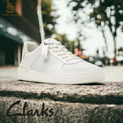 clarks trainers
