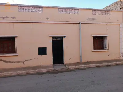 مسكن به حوش كبير