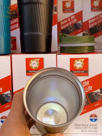 A temperature-preserving water cup available in 4 colors 💯🔥