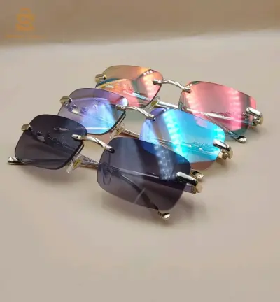 lunettes c.a.r.t.i.e.r d'excellente qualité