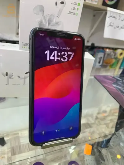 iPhone 11