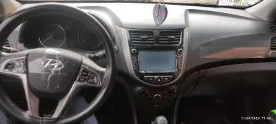 Accent RB 107 Ch BVA